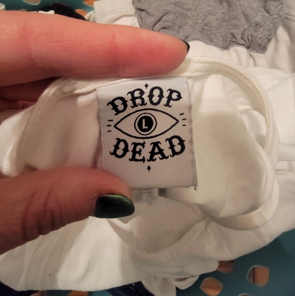 Drop Dead bulldog vest - Picture 3 of 3